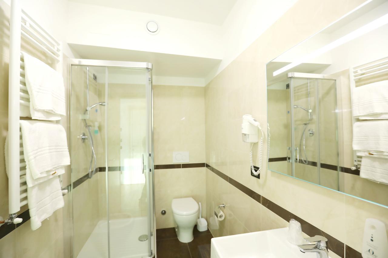 Hotel Nuvola ปาล์มเดดเซิร์ท ภายนอก รูปภาพ