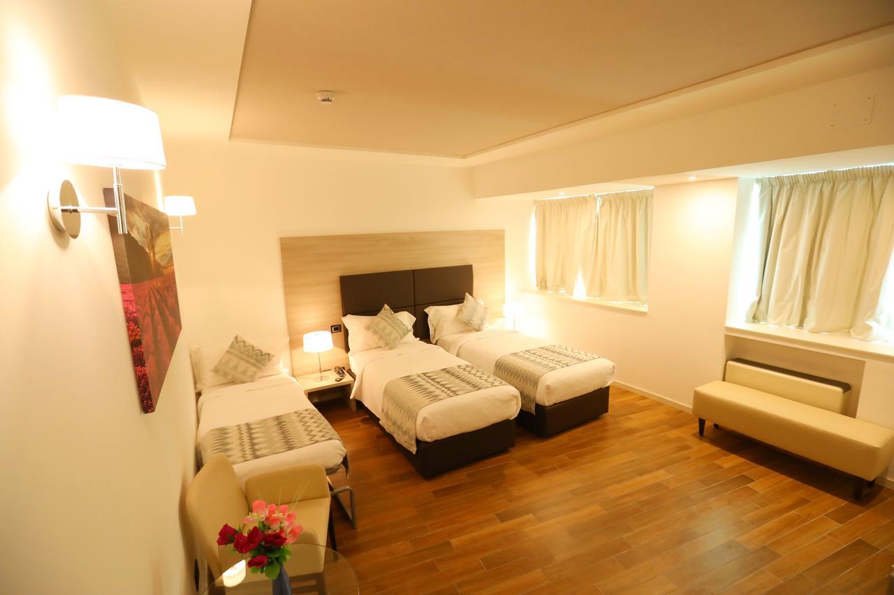 Hotel Nuvola ปาล์มเดดเซิร์ท ภายนอก รูปภาพ