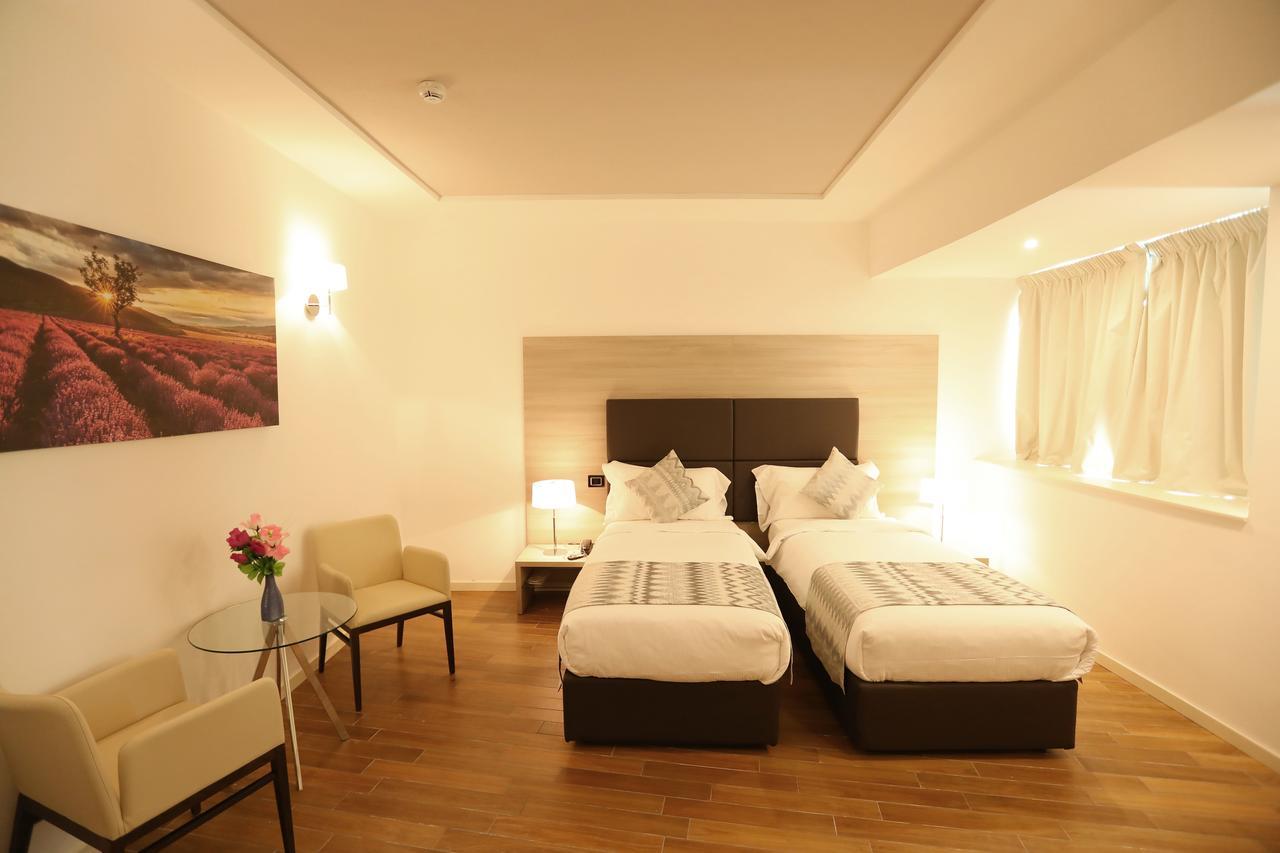 Hotel Nuvola ปาล์มเดดเซิร์ท ภายนอก รูปภาพ